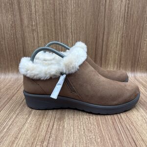 Bzees Women's Machine Washable Faux Fur-Lined Bootie Toffee Brown Size 10 Wide